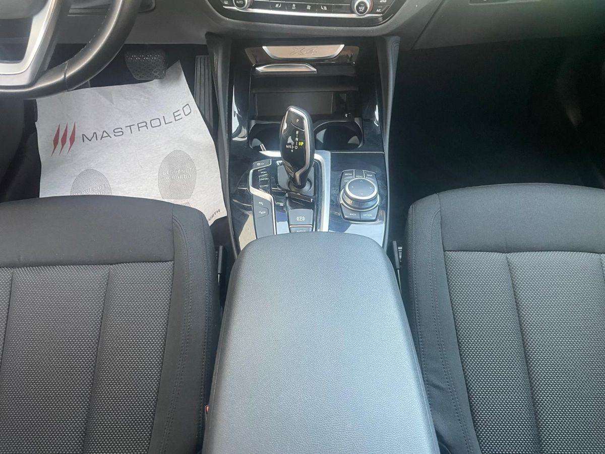 BMW - X4 - xDrive20d 48V Business Advantage