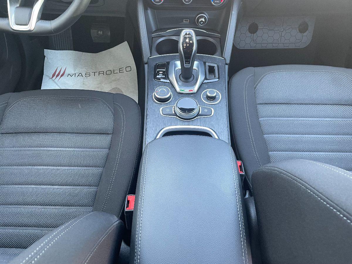 ALFA ROMEO - Stelvio - 2.2 T.diesel 160CV AT8 RWD Bus.