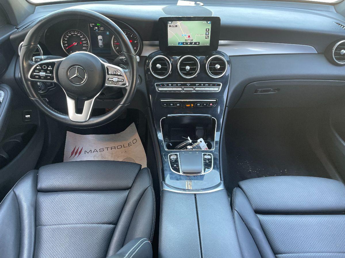 MERCEDES - GLC - 300 de 4Matic EQ-Power Business