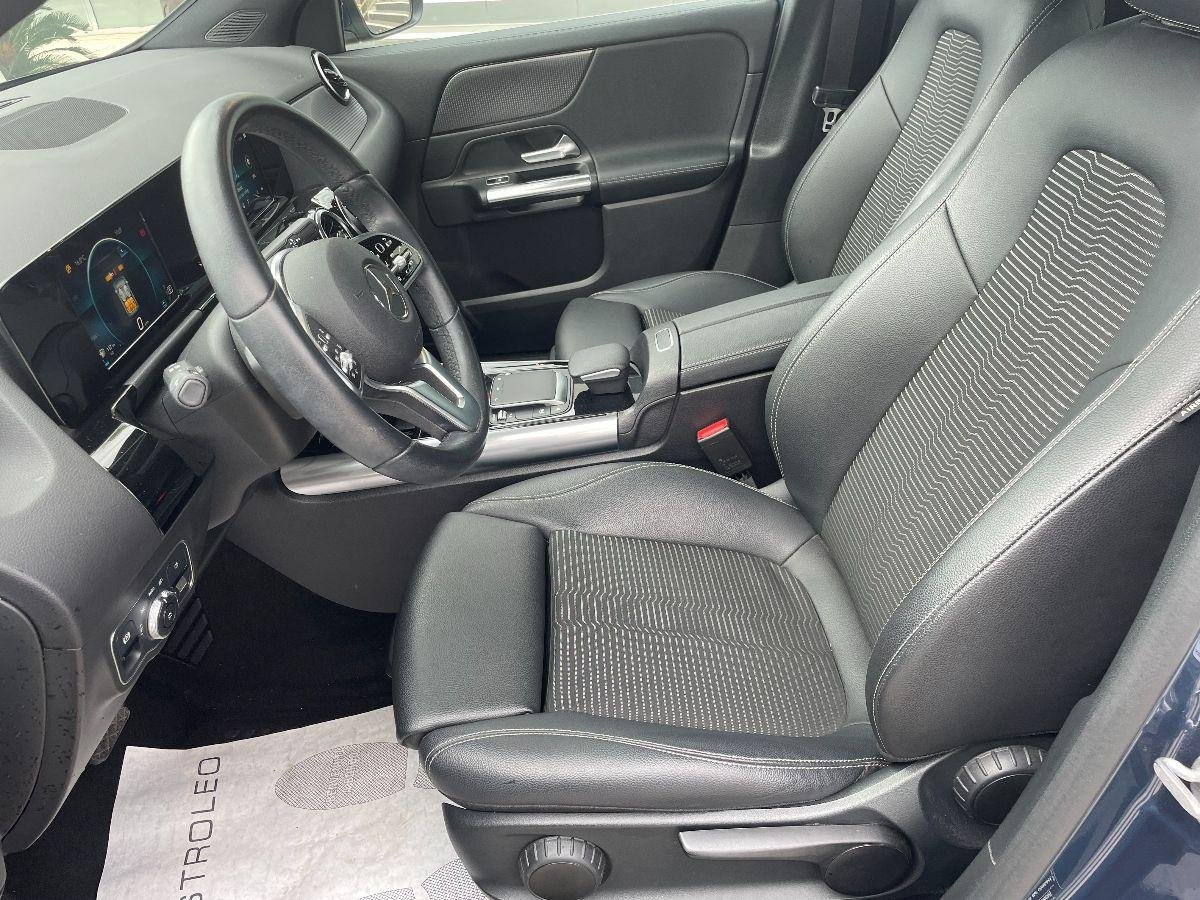 MERCEDES - Classe GLA - 200 d Automatic Sport Plus