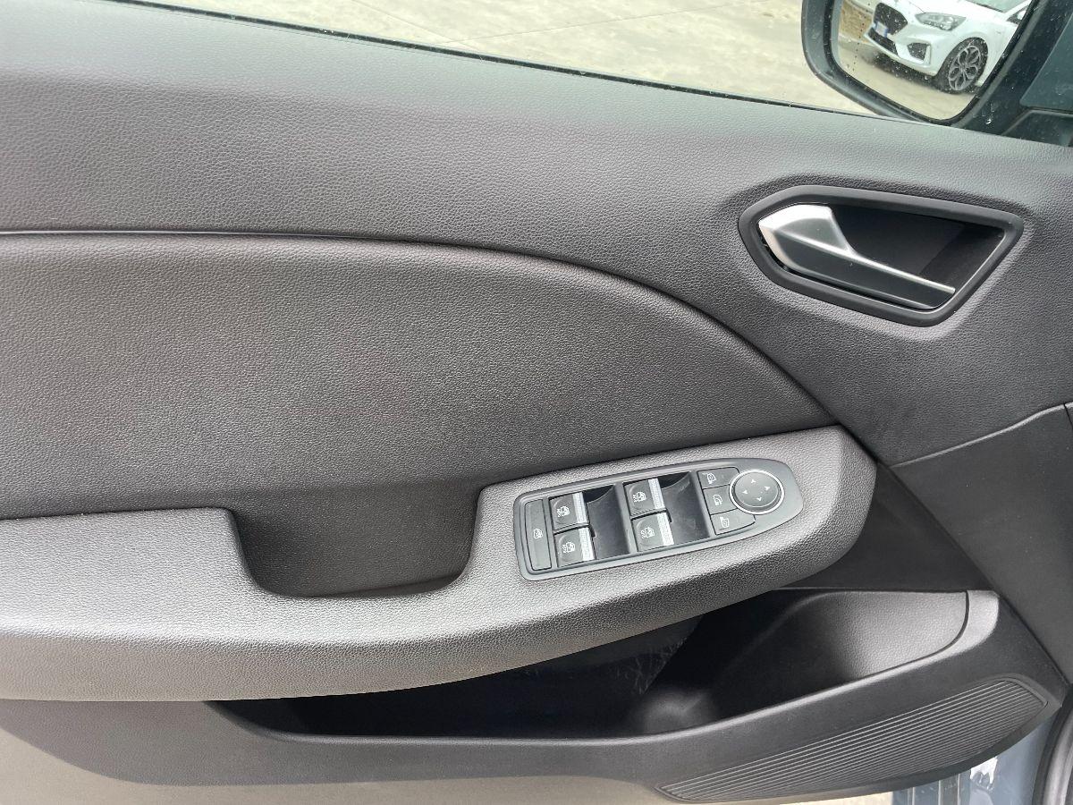 RENAULT - Clio - Hybrid E-Tech 140CV 5p. Init. Paris