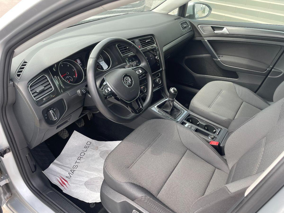 VOLKSWAGEN - Golf Variant 1.6 TDI Comfortline