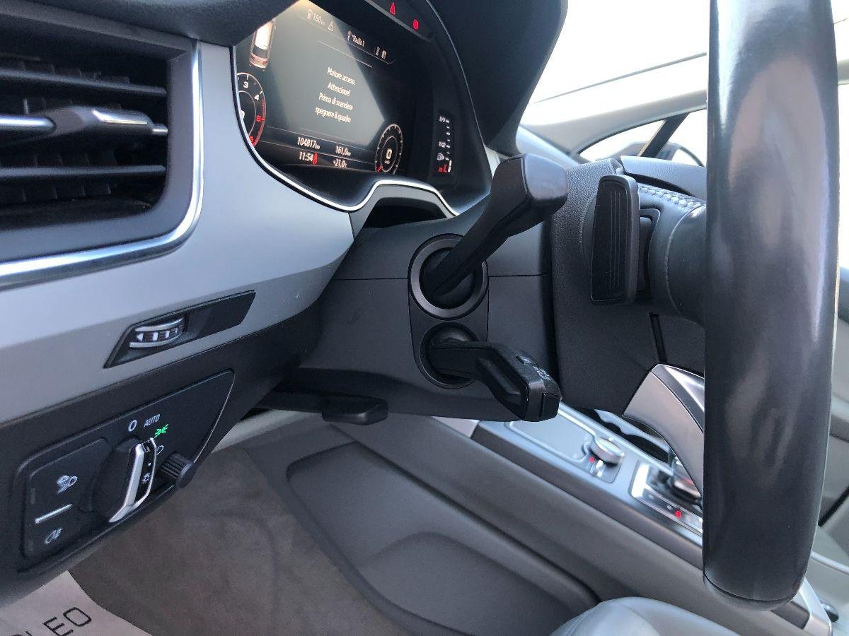 AUDI - Q7 - 3.0 TDI quattro tiptronic Business Plus 7 Posti