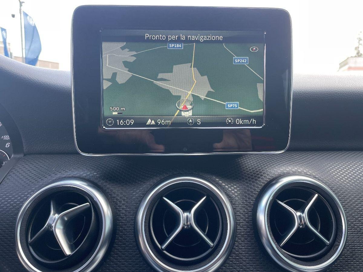 MERCEDES - Classe A - A 180 d Business