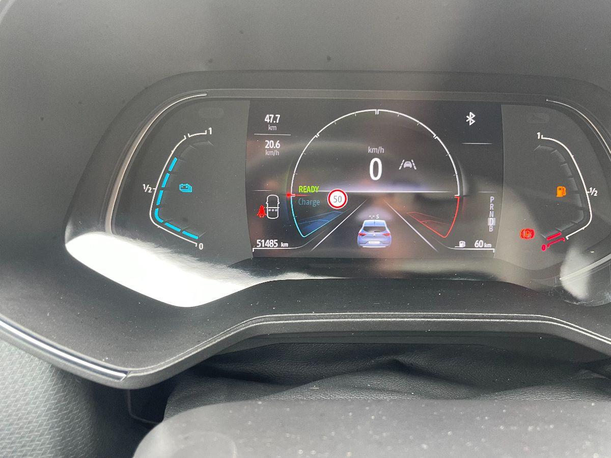 RENAULT - Clio - Hybrid E-Tech 140CV 5p. Init. Paris