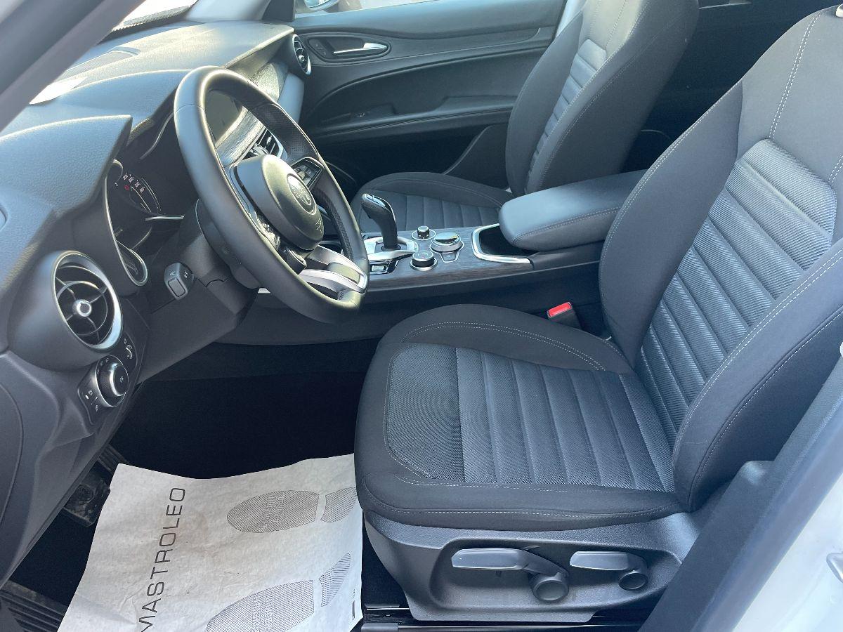 ALFA ROMEO - Stelvio - 2.2 T.diesel 160CV AT8 RWD Bus.