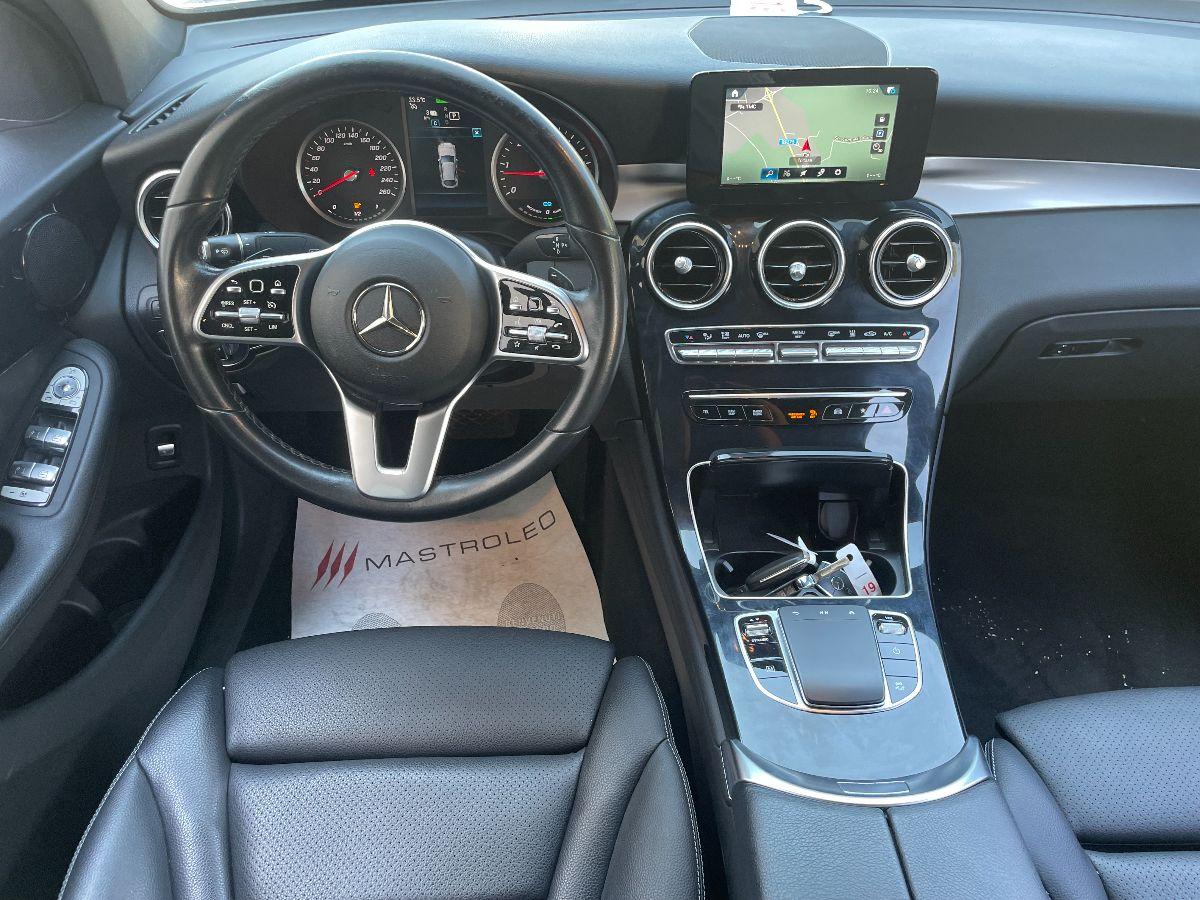 MERCEDES - GLC - 300 de 4Matic EQ-Power Business