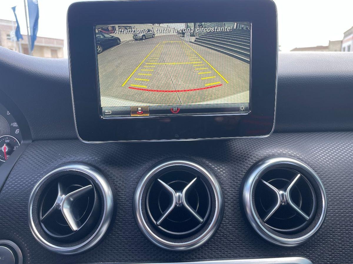 MERCEDES - Classe A - A 180 d Business