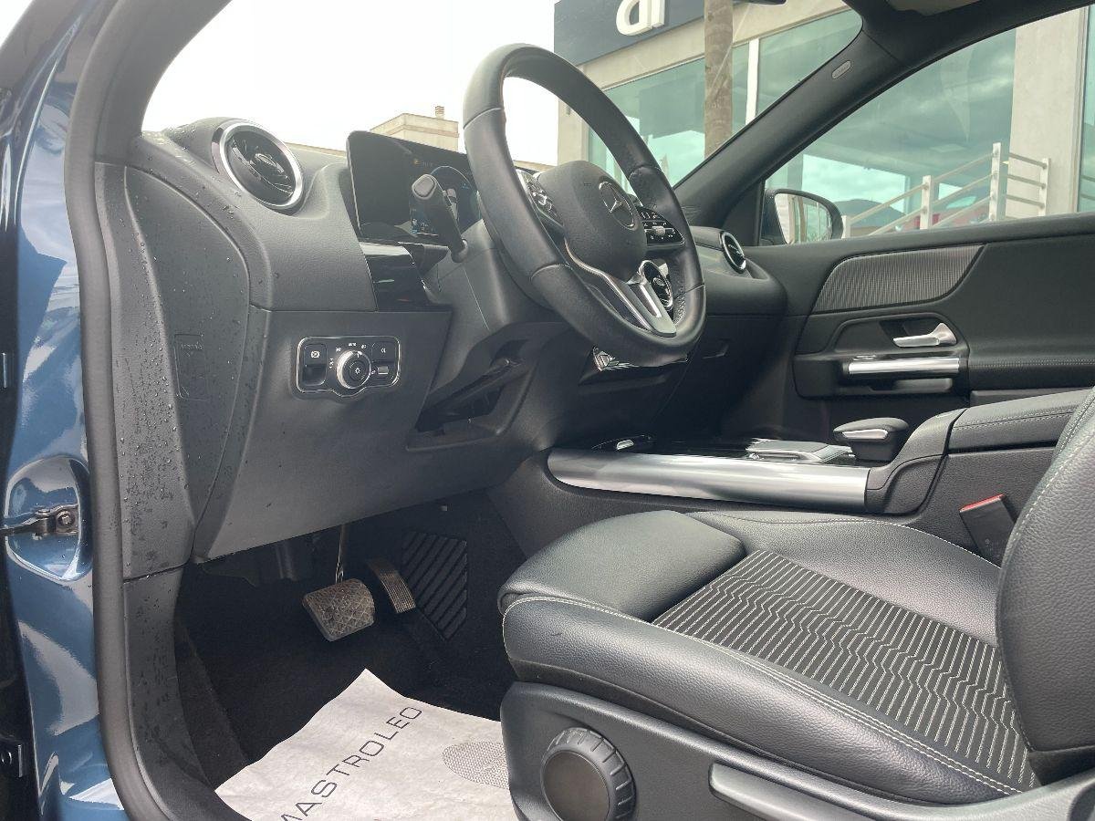 MERCEDES - Classe GLA - 200 d Automatic Sport Plus