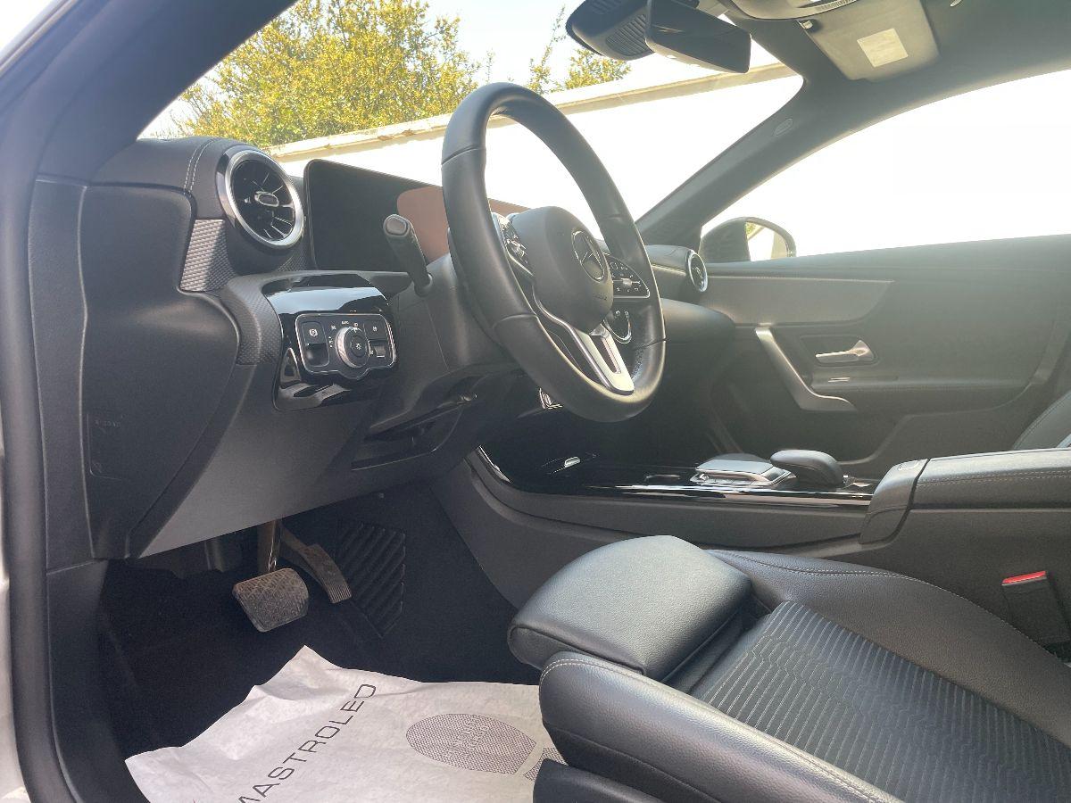 MERCEDES - Classe CLA - CLA 180 d Automatic Sport
