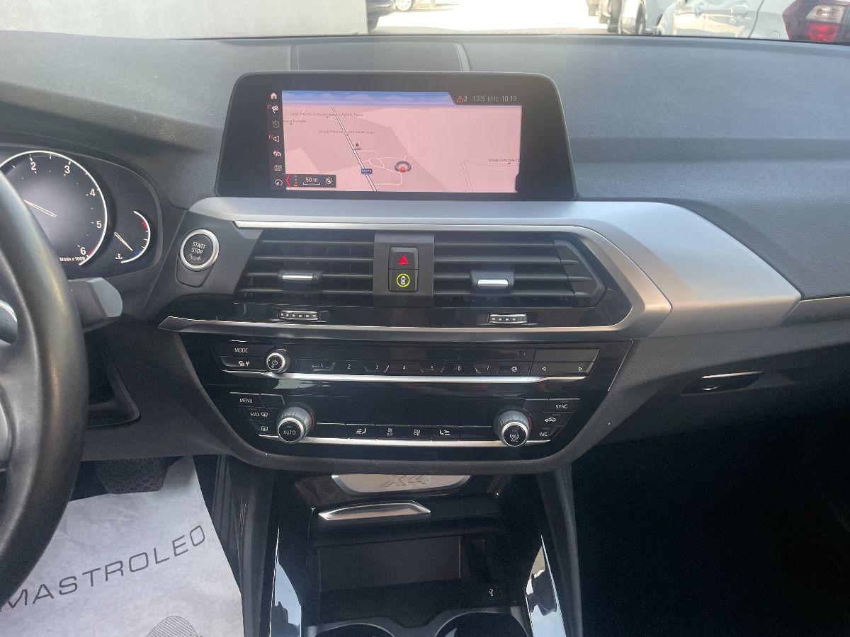 BMW - X4 - xDrive20d 48V Business Advantage
