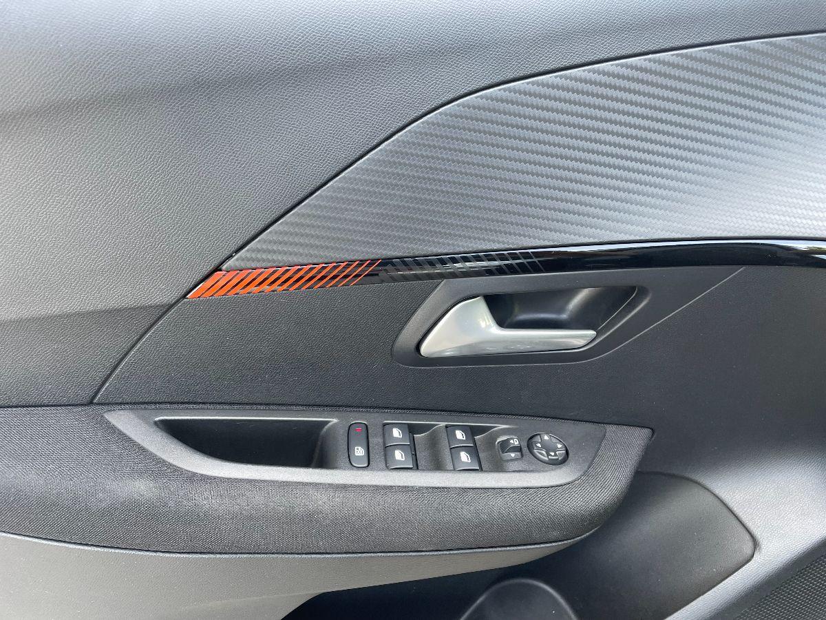 PEUGEOT - 208 - BlueHDi 100 S&S 5p. Active