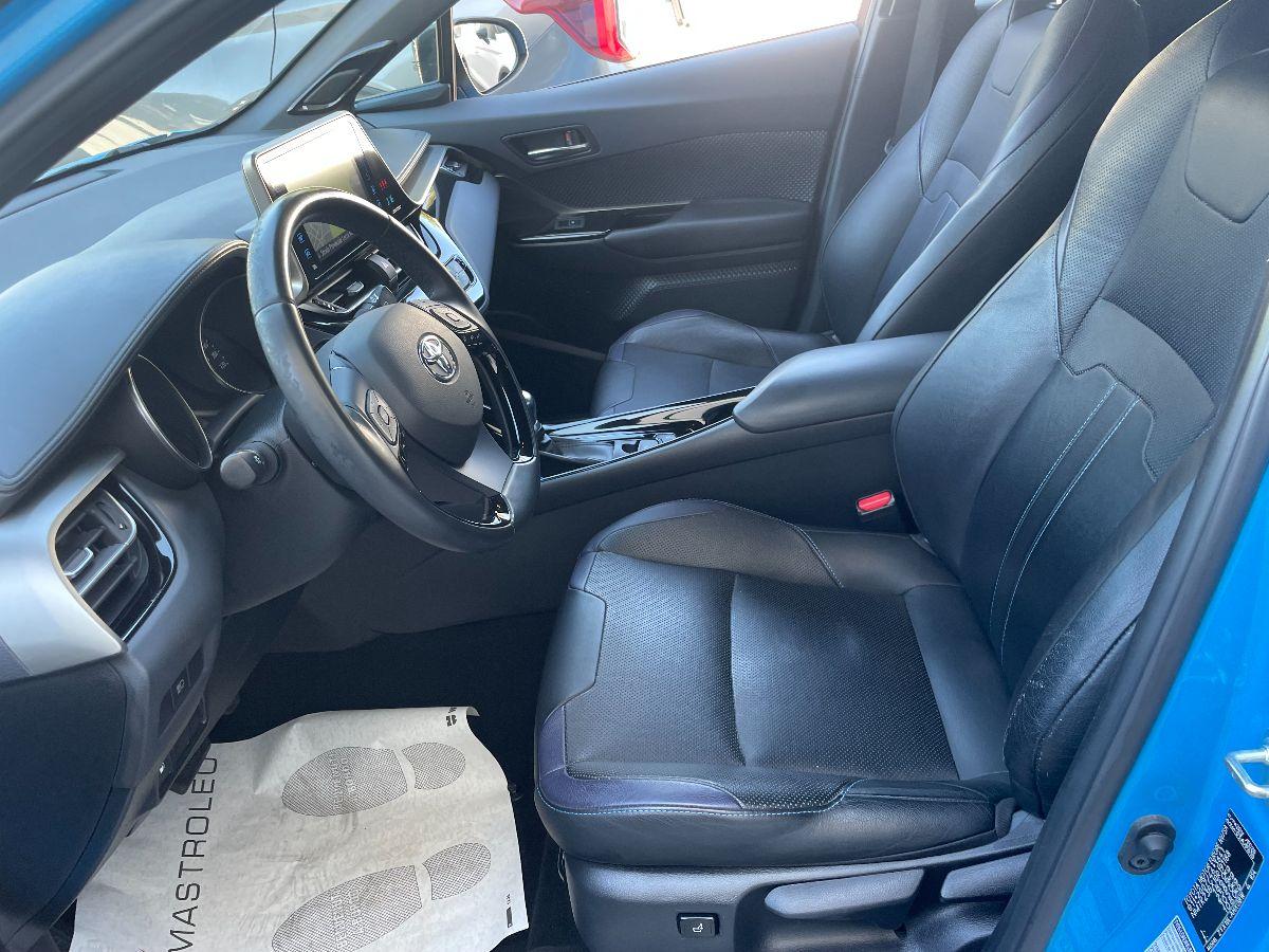 TOYOTA - C-HR - 1.8 Hybrid E-CVT Style+
