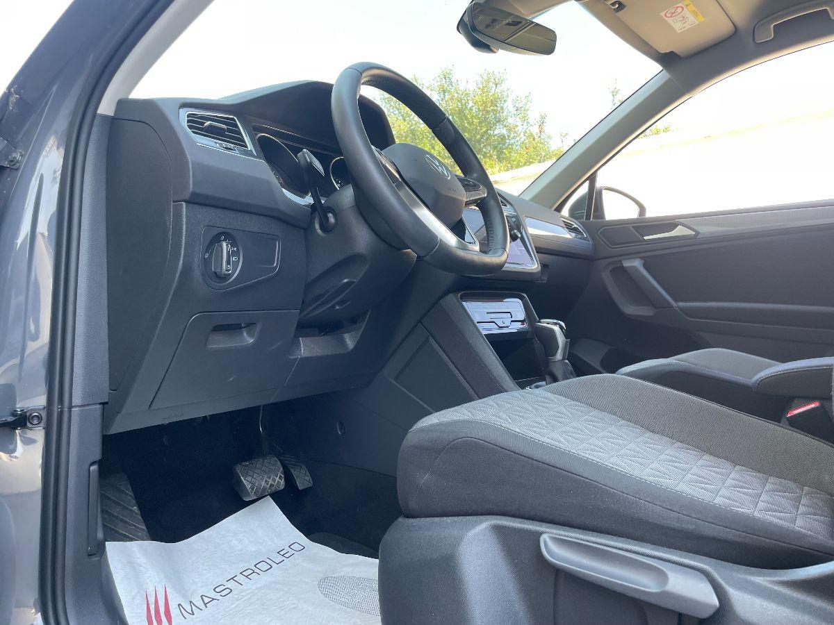 VOLKSWAGEN - Tiguan - 2.0 TDI 150CV SCR DSG Life