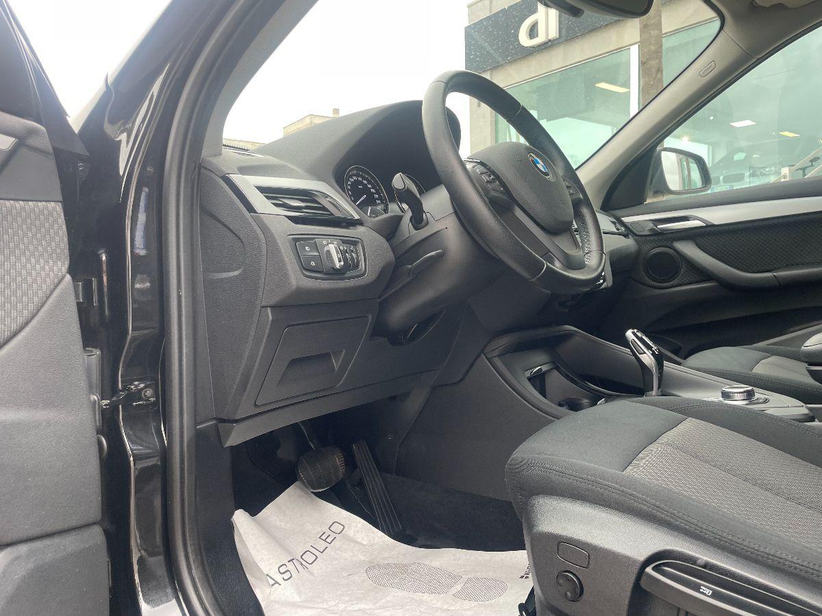 BMW - X1 sDrive18d Business Advantage Automatico
