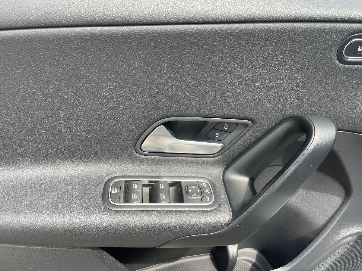MERCEDES - Classe A - A 180 d Automatic Business