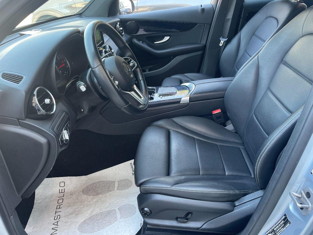 MERCEDES - GLC - 300 de 4Matic EQ-Power Business