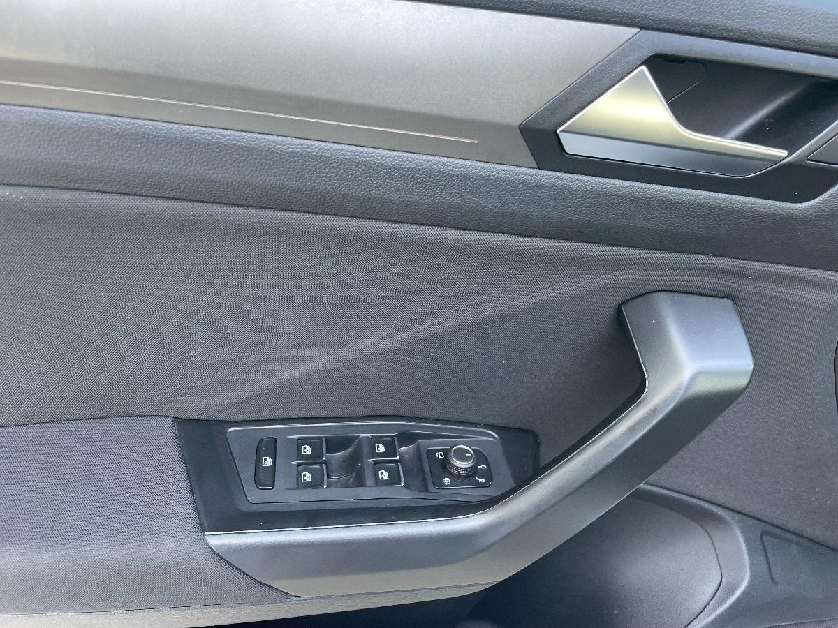 VOLKSWAGEN - T-Roc - 1.0 TSI Style BlueMotion Tech.