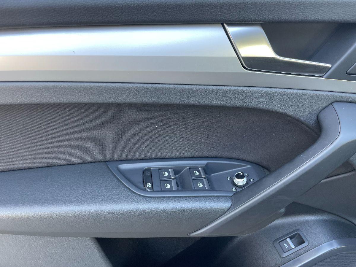 AUDI - Q5 35 TDI Mhev 12V S tronic S line