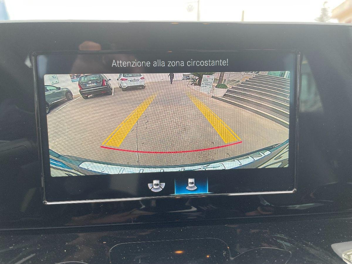 MERCEDES - Classe GLA - 200 d Automatic Sport Plus