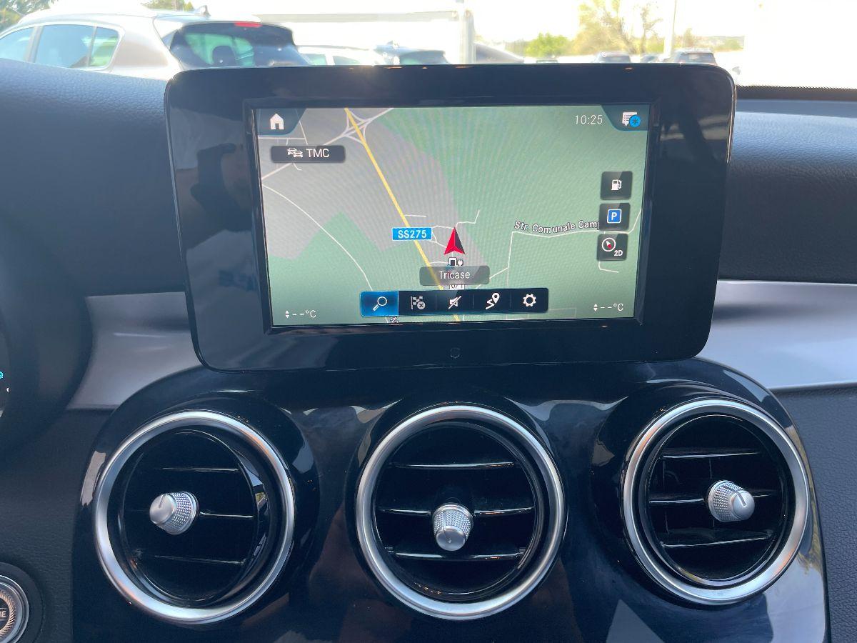 MERCEDES - GLC - 300 de 4Matic EQ-Power Business